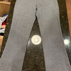 Gray Houndstooth Patterned Pants